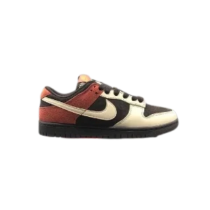 Dunk Low "Red Panda"