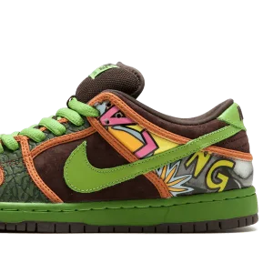 Nike SB Dunk Low “De La Soul”